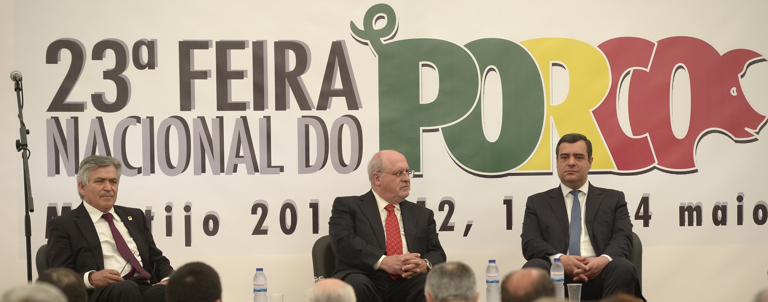Ministro da Agricultura inaugura Feira do Porco (c/vídeo)