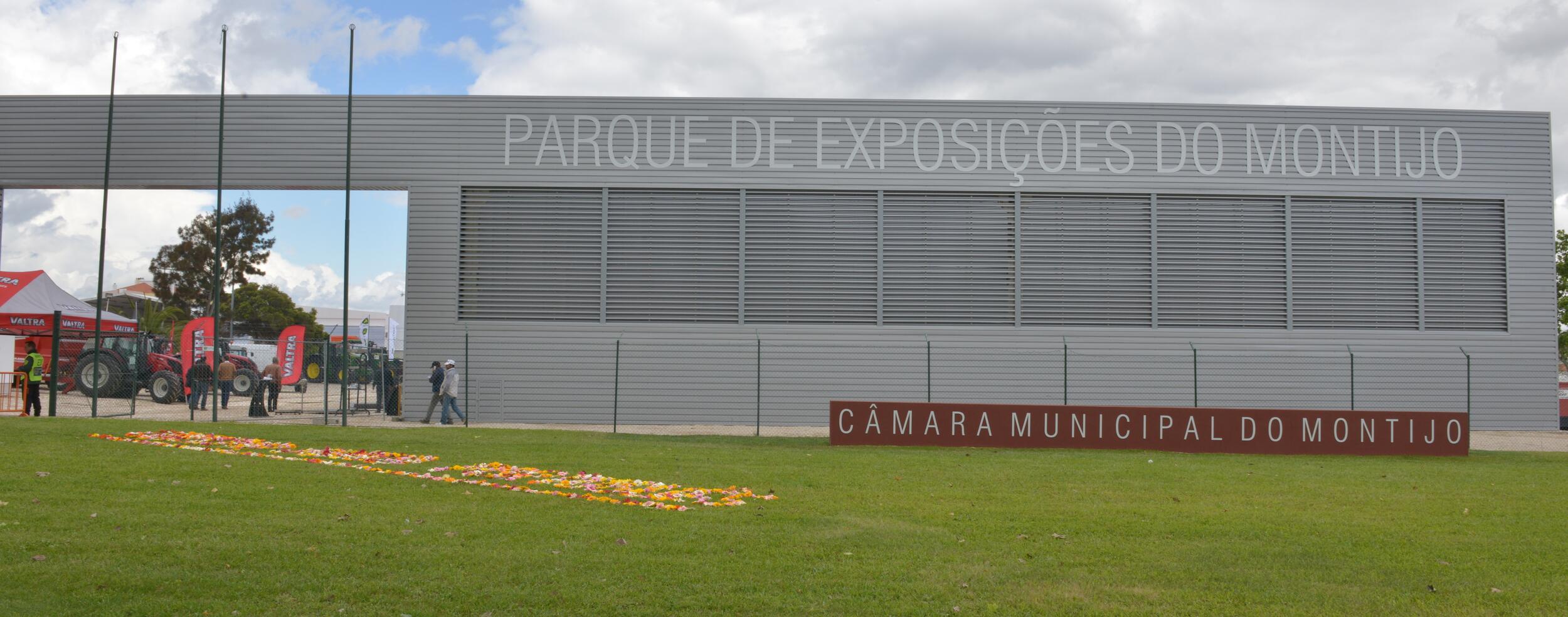 Parque de Exposições Acácio Dores 
