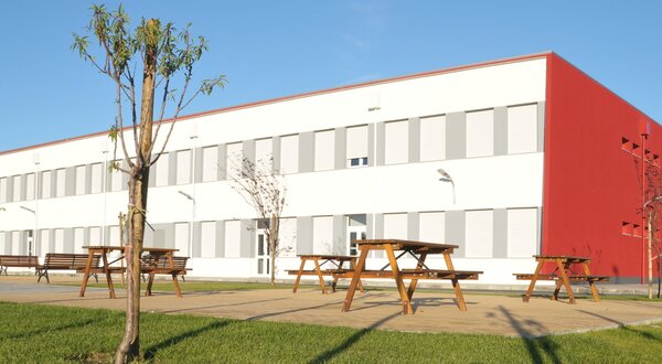 Escola_Esteval_1400x550_1_1280_720