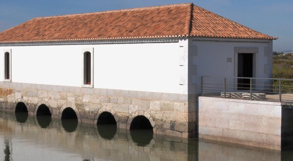 Exposi__o_moinho_de_mar__do_cais_site