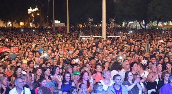 tony_carreira__Large__site