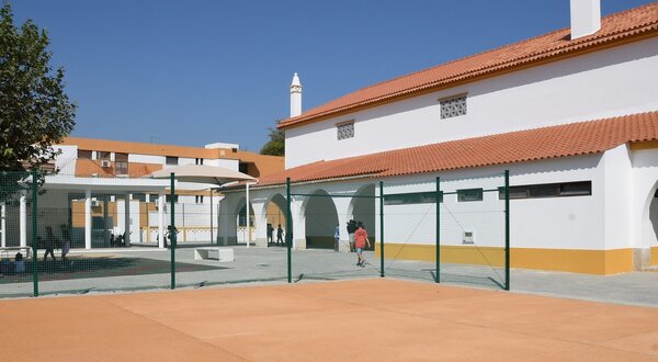 eb_luis_de_camoes_site