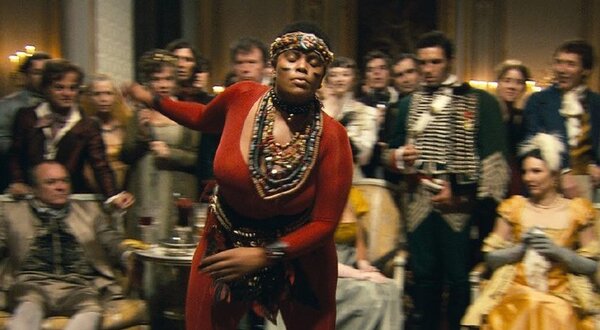 550x1400_px_venus_noir_ciclo_cinema_europeu_2018_1_1024_2500