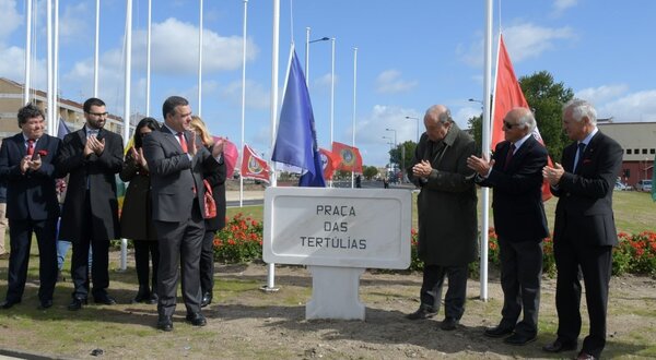 dsc_2022__large__1400x550