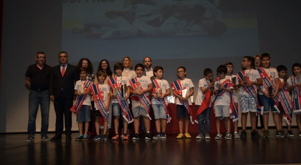 academia_bairro_miranda_1400x550