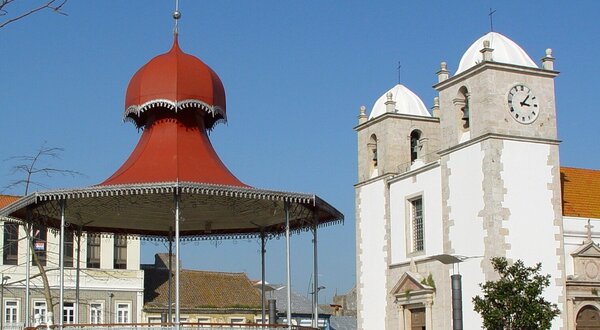 praca_republica_1400x550