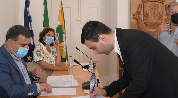 dsc_3693__large__1400x550