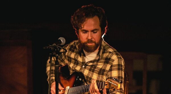 1024cmmontijolevi_1_2500_2500