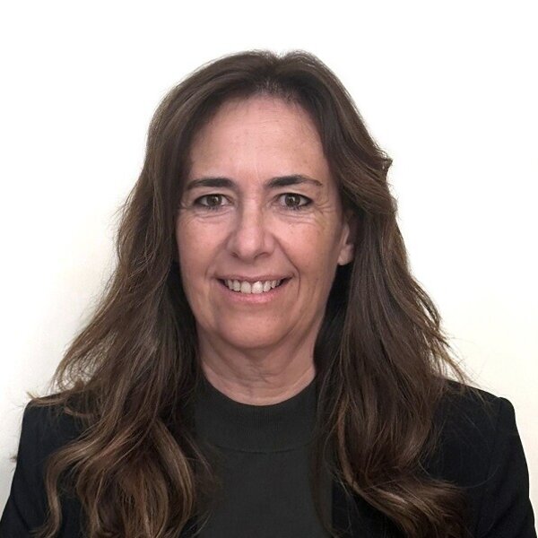 Vereadora C&eacute;u Sim&otilde;es 600