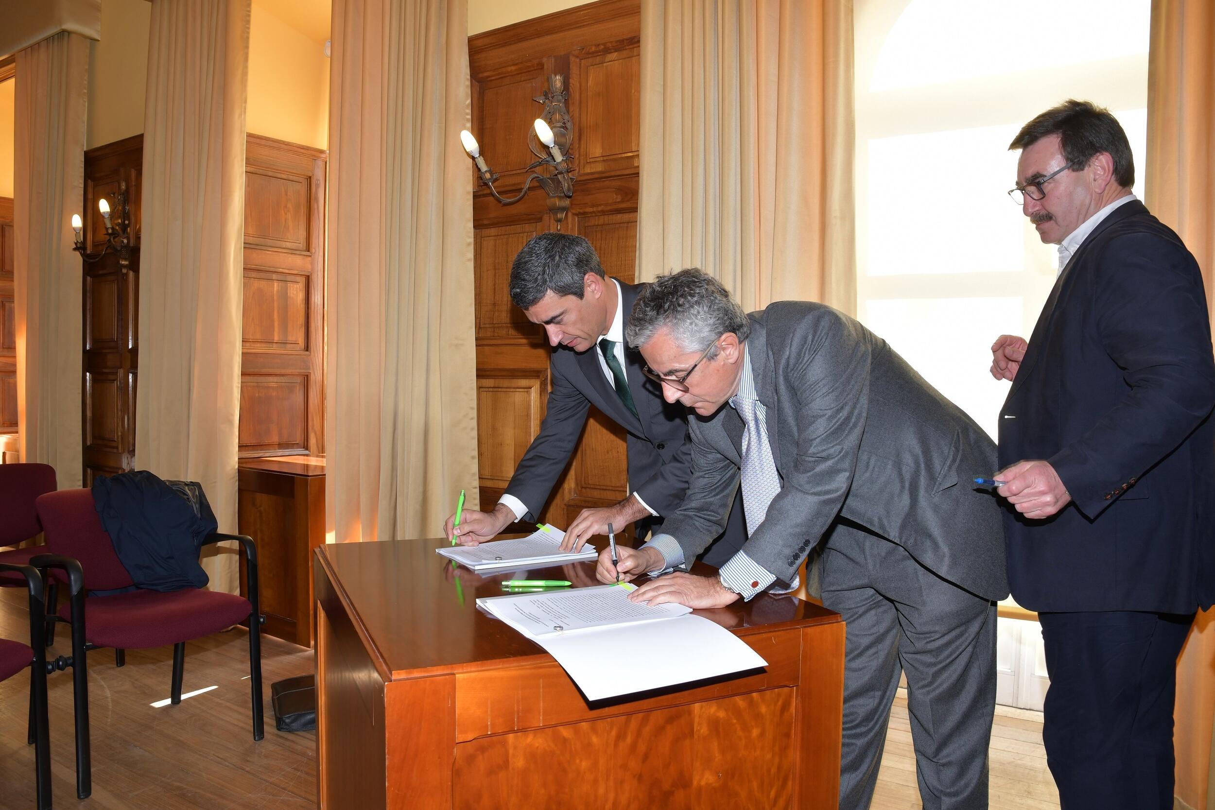 assinatura_contrato_etar_canha__4_