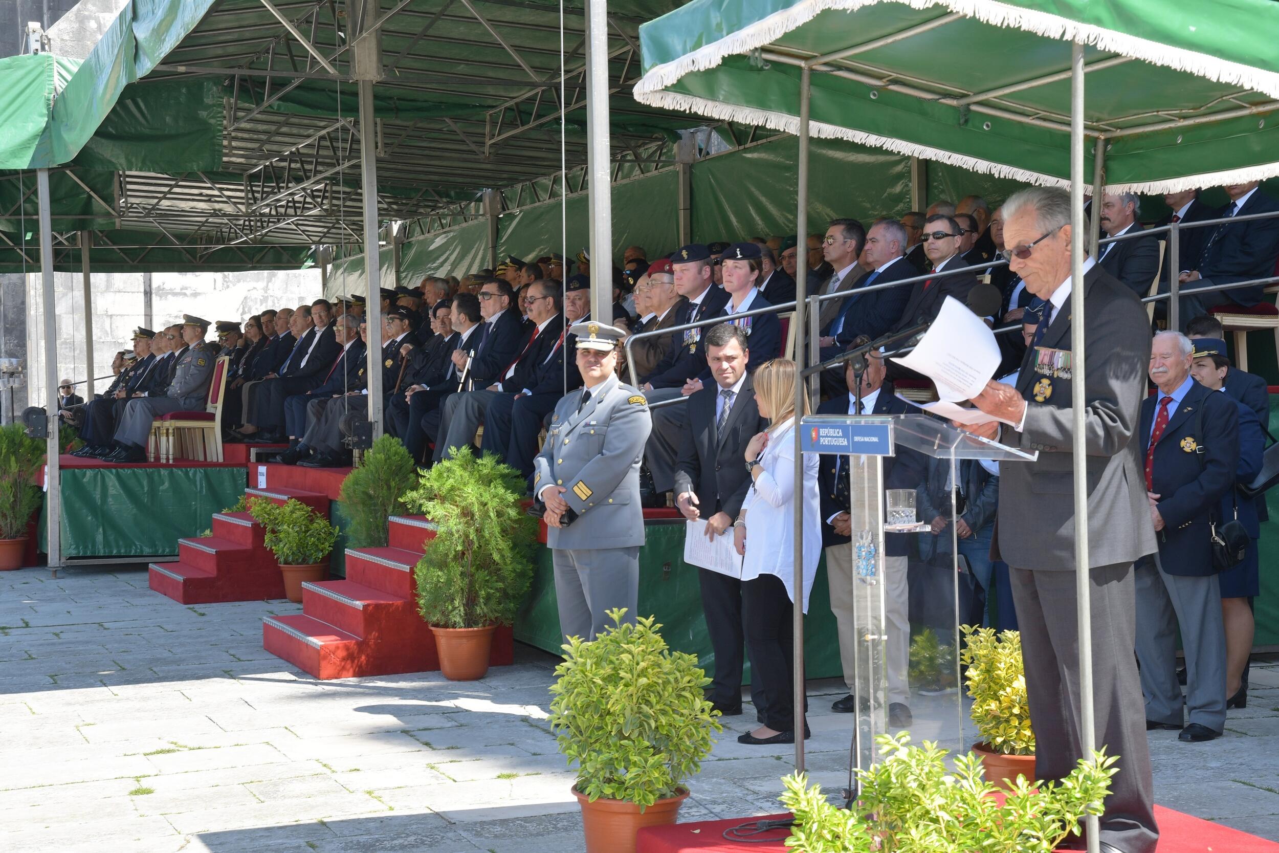 condecoracao_liga_combatentes__4_