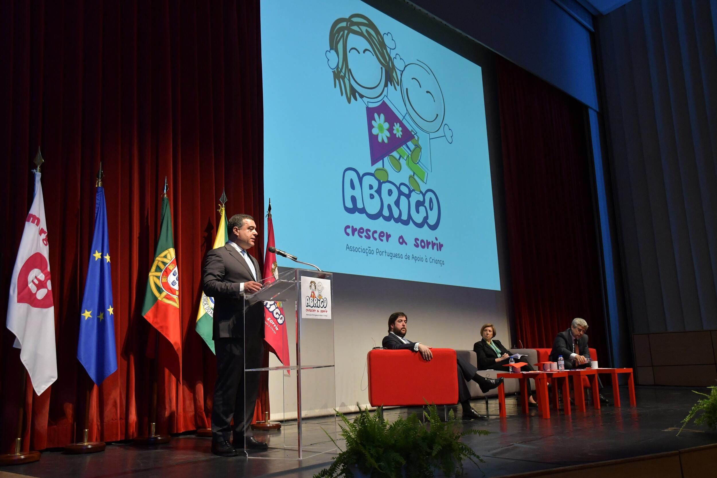 IV_Forum_Abrigo__8__-_nuno_canta