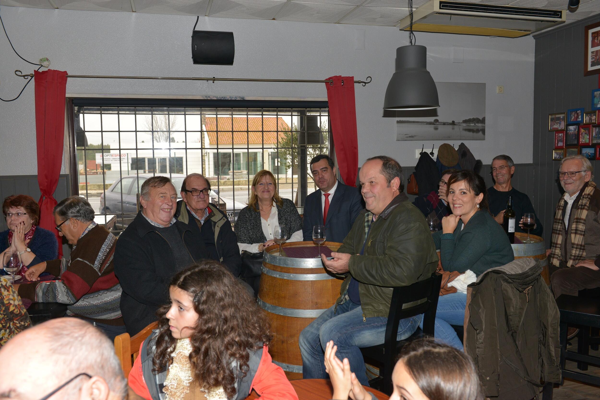 Festa_de_Natal_da_Academia_S_nior_de_Peg_es_e_Canha__6_