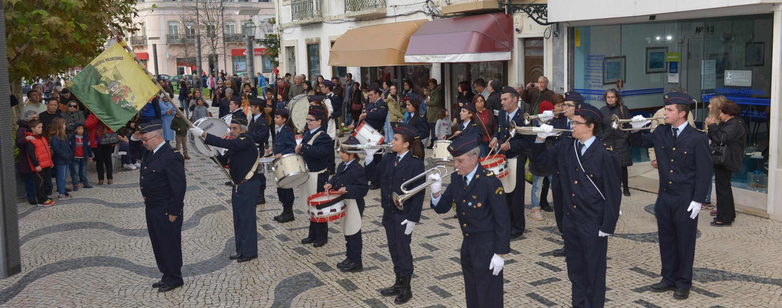 boas_festas_bombeiros_3_1400x550