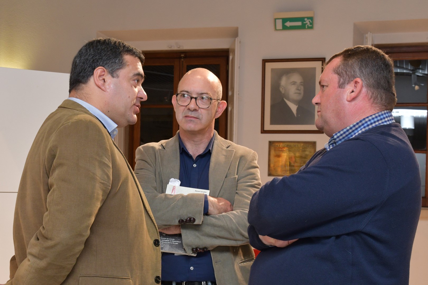 livro_guerra_que_portugal_quis_esquecer__1___Large_