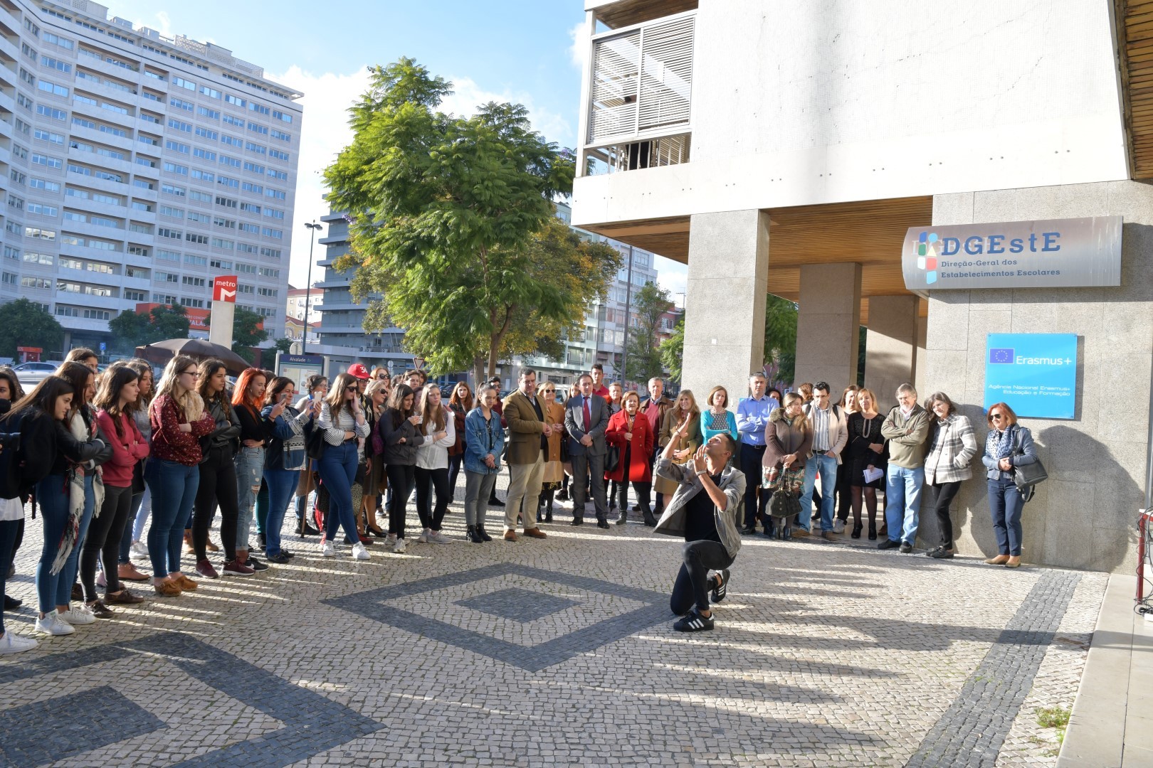 exposicao_escola_joaquim_serra__2_