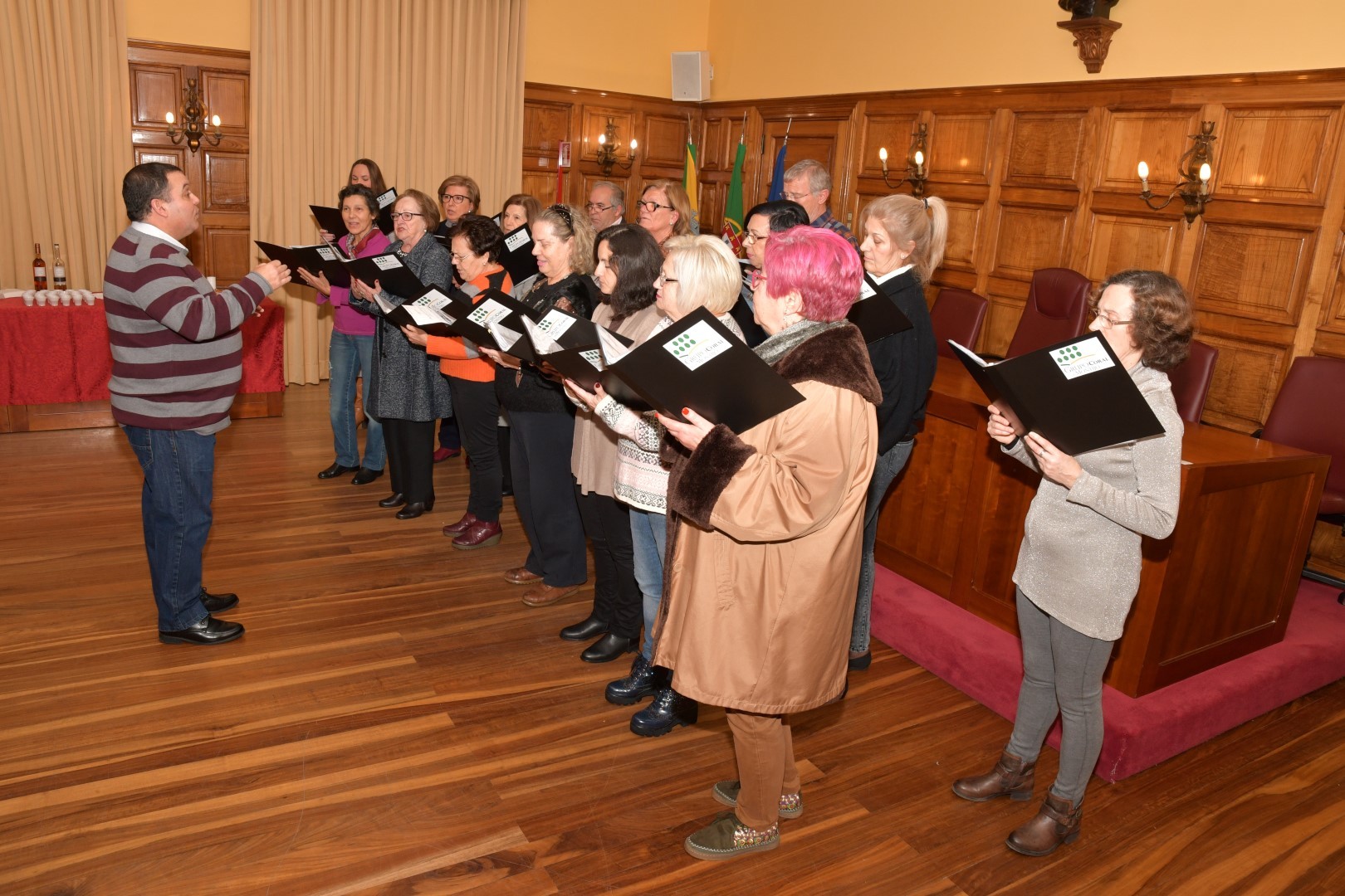 janeiras_grupo_coral__2___Large_