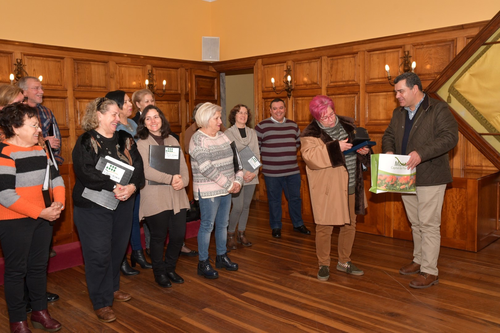 janeiras_grupo_coral__4___Large_