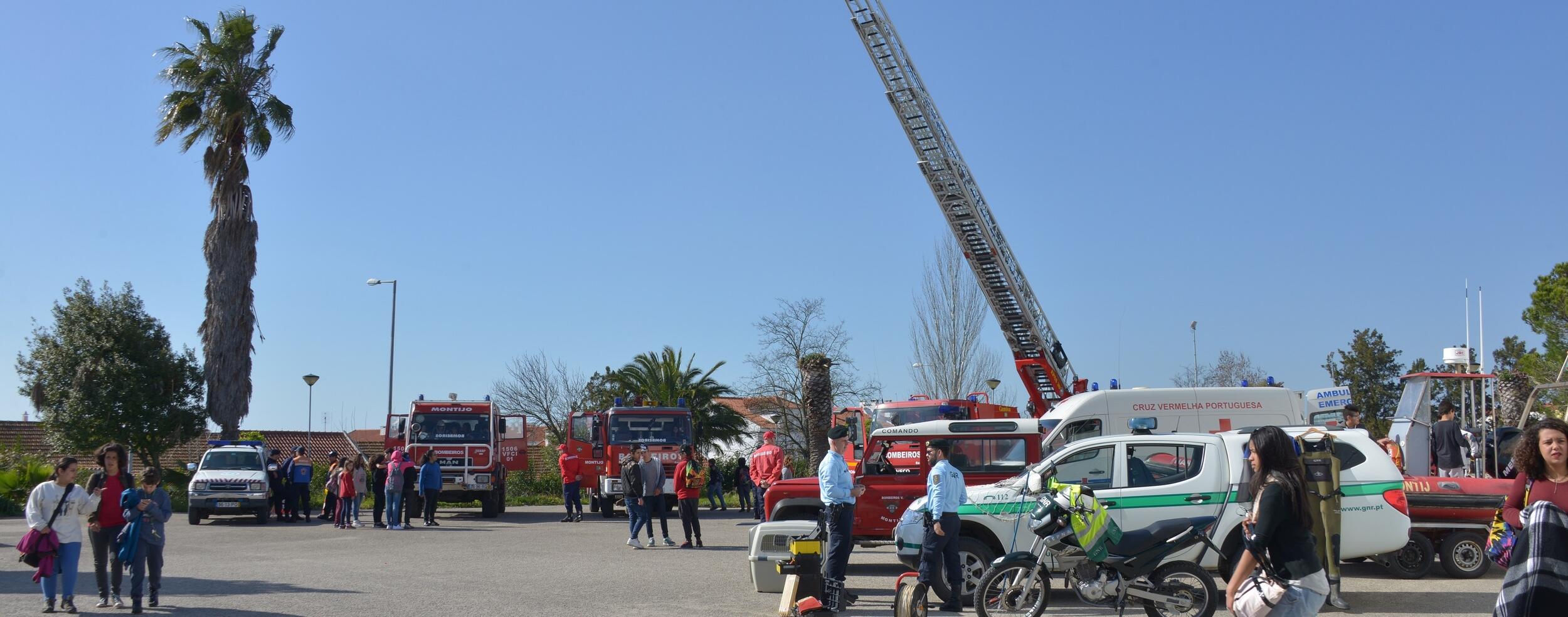 Dia da Proteção Civil - Escola Poeta Joaquim Serra