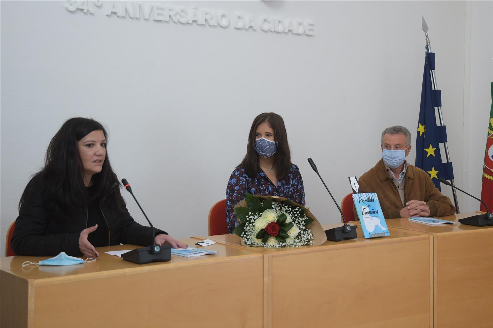 lancamento_do_livro_perdida_em_emocoes___1_