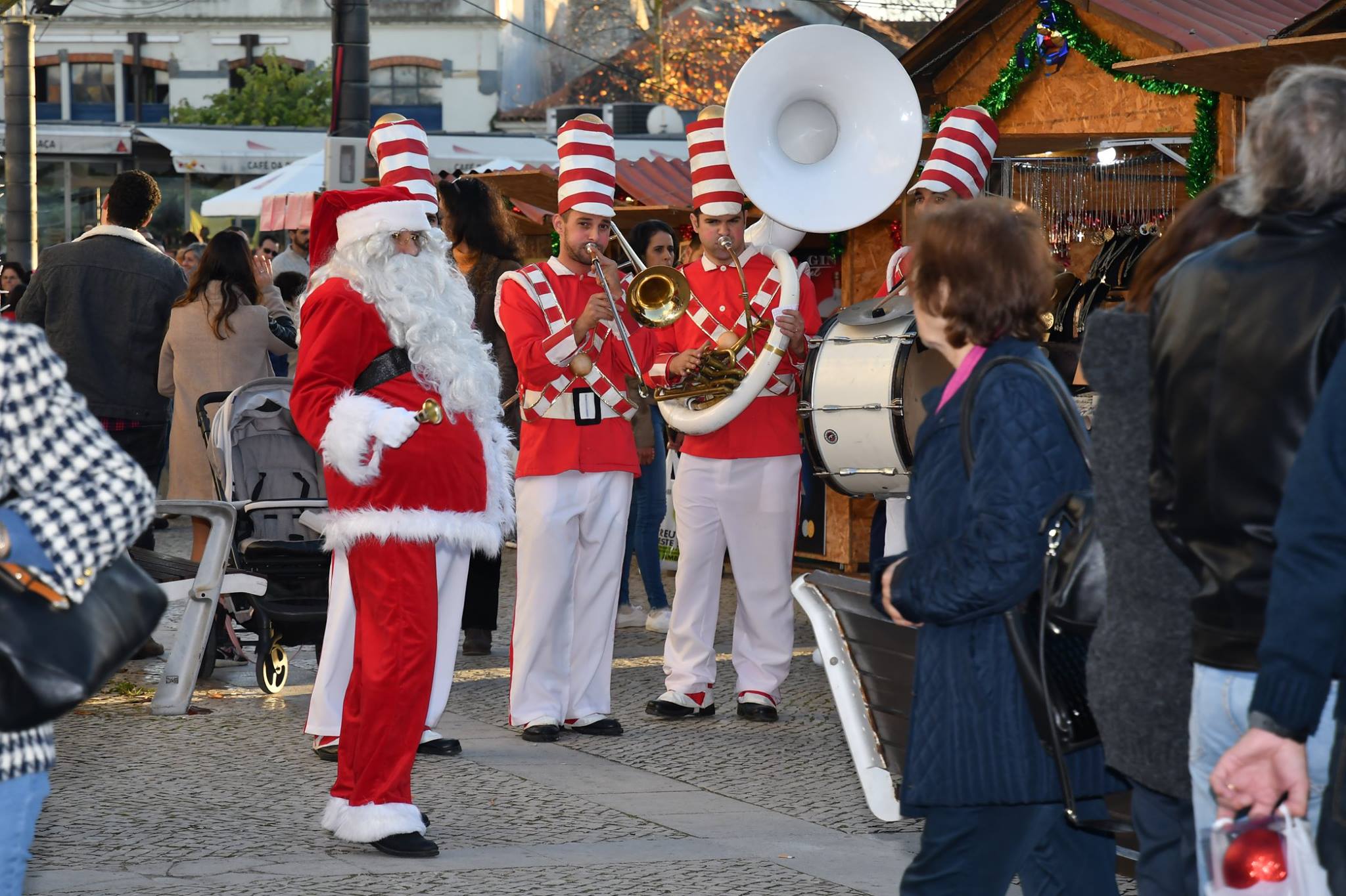 48052986_2301685376543517_1913602191738798080_n