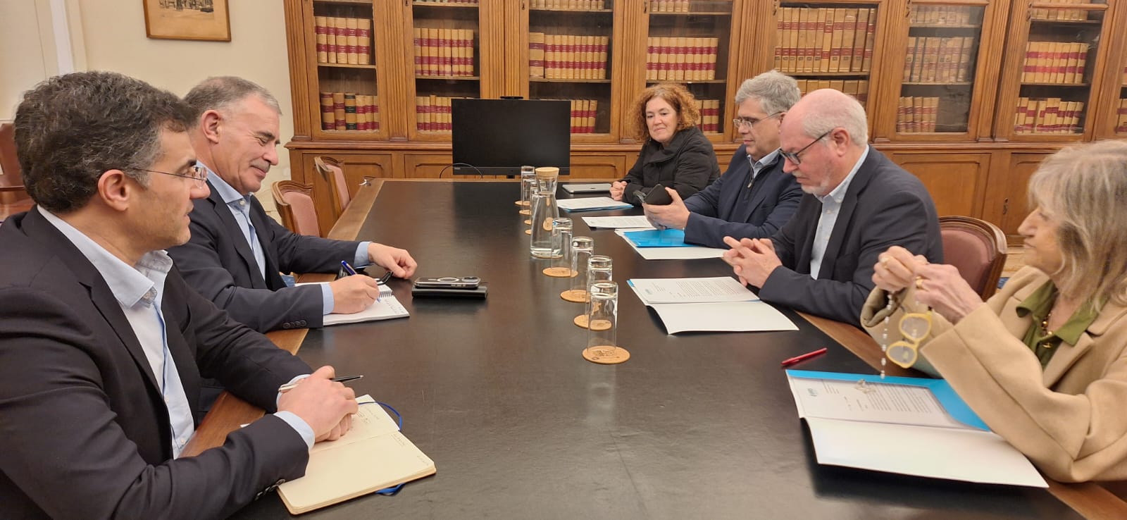 26bf2540_c098_4bd7_b4cc_0fc50e640315