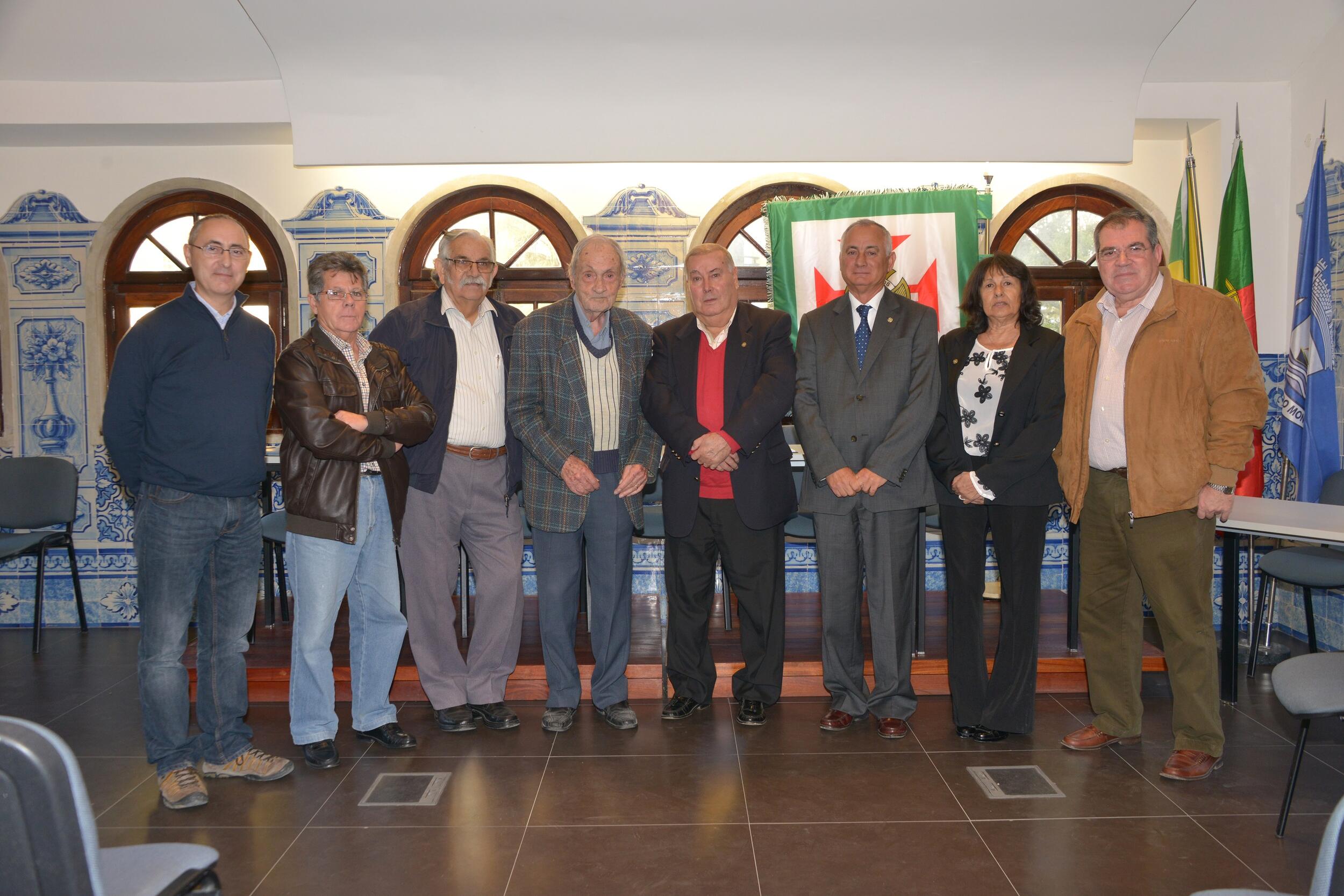 tomada de posse os elementos da comissão diretiva do núcleo do Montijo da liga dos combatentes 