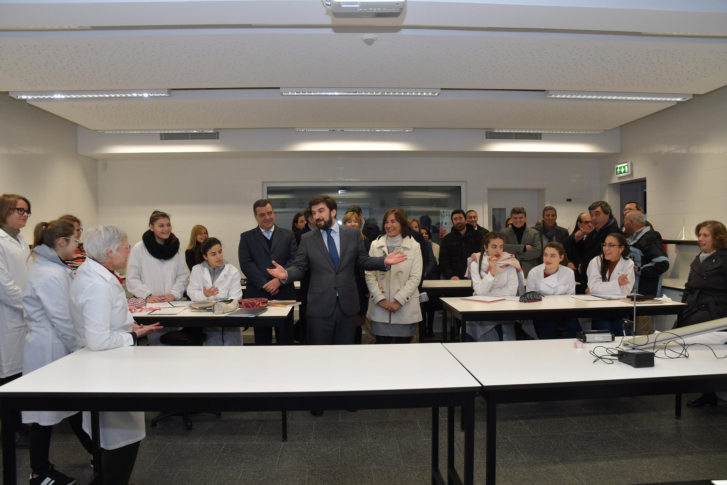 inaug_obras_esc_sec_peixinho__15_