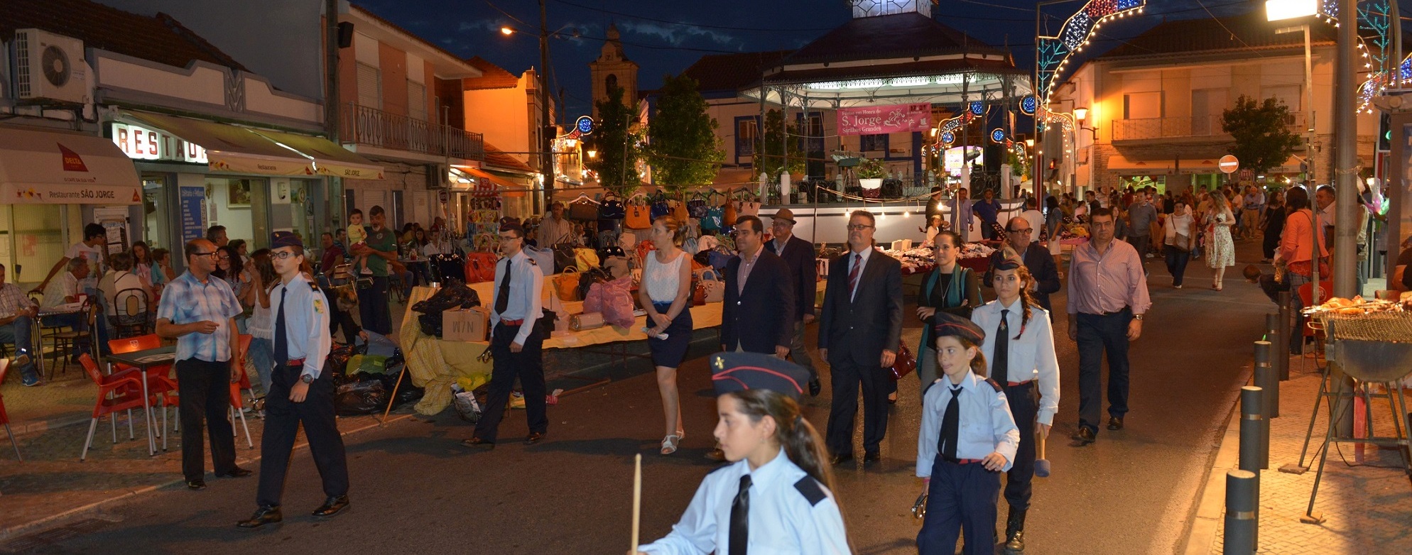 Sarilhos Grandes em festa