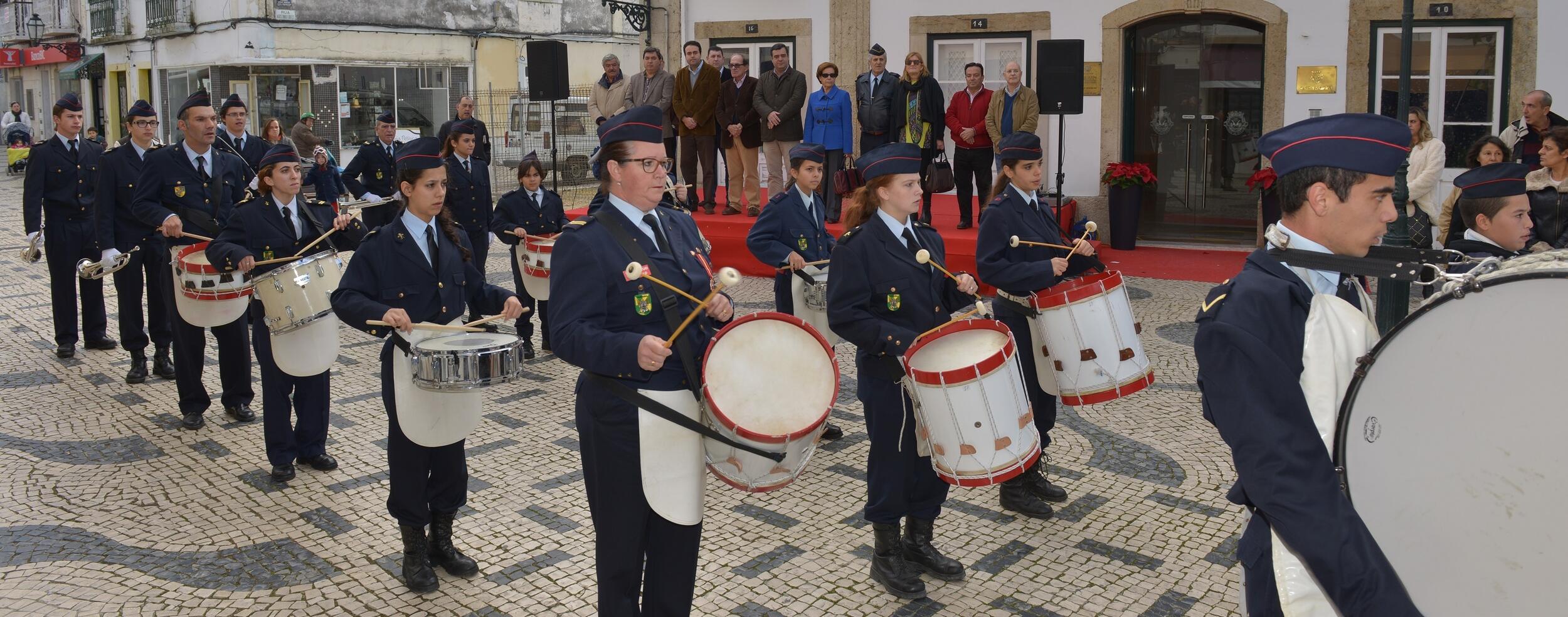 Bombeiros do Montijo desejam Boas Festas