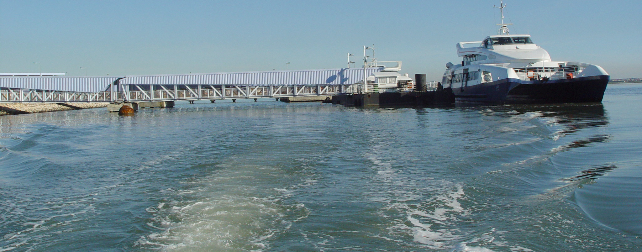  Operações de Socorro ao Catamarã Algés