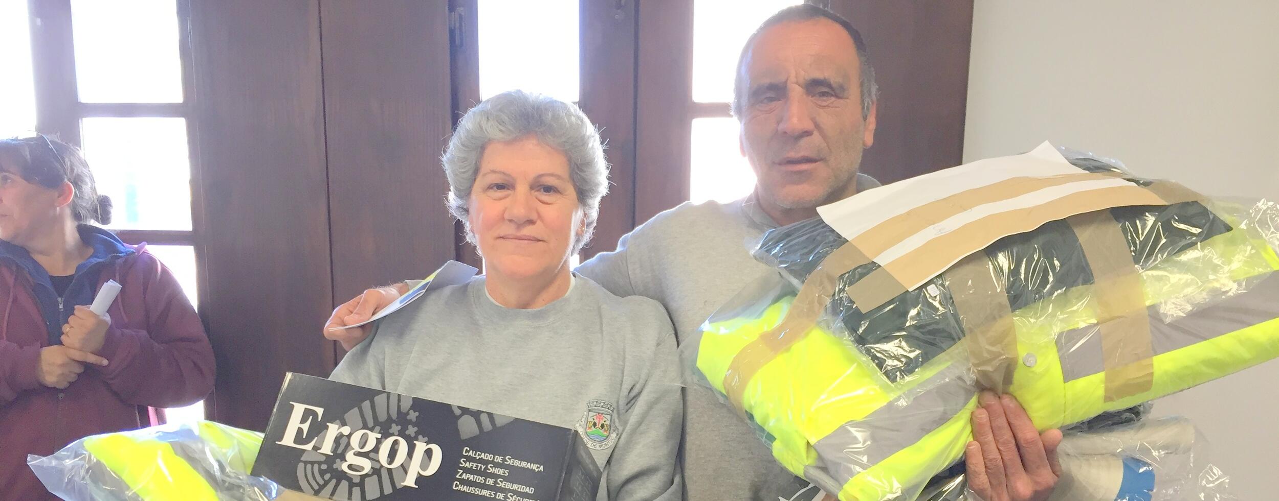 Trabalhadores municipais com novos equipamentos de proteção individual 