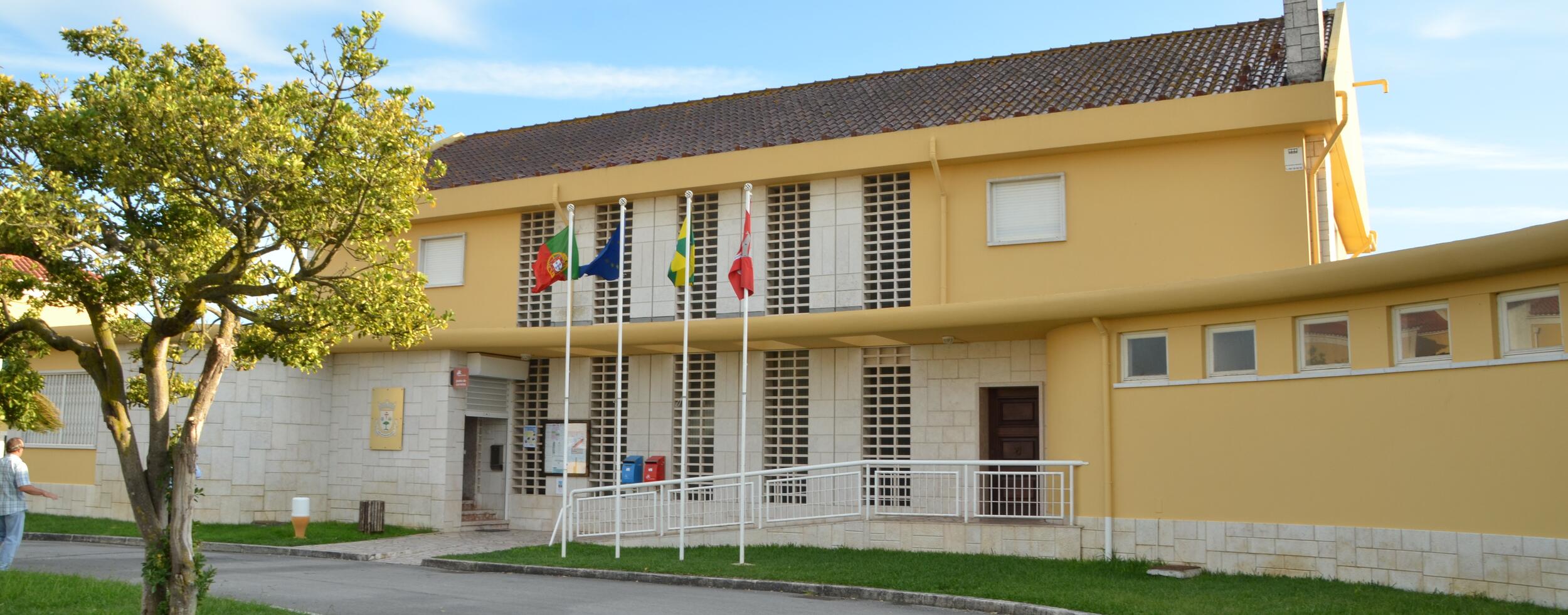 Executivo visita Alto Estanqueiro-Jardia