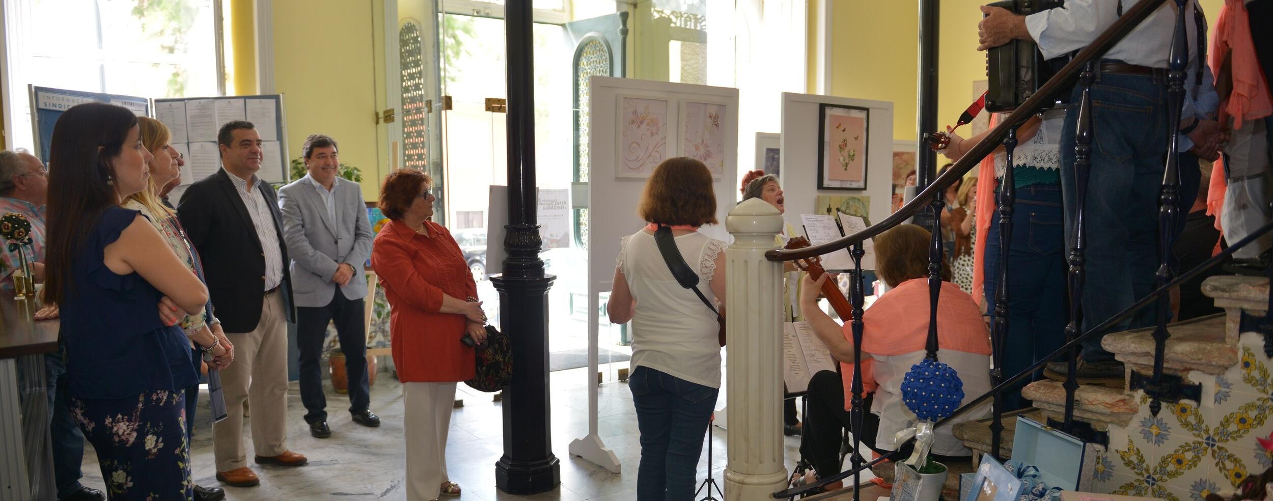 Universidade Sénior inaugura exposição