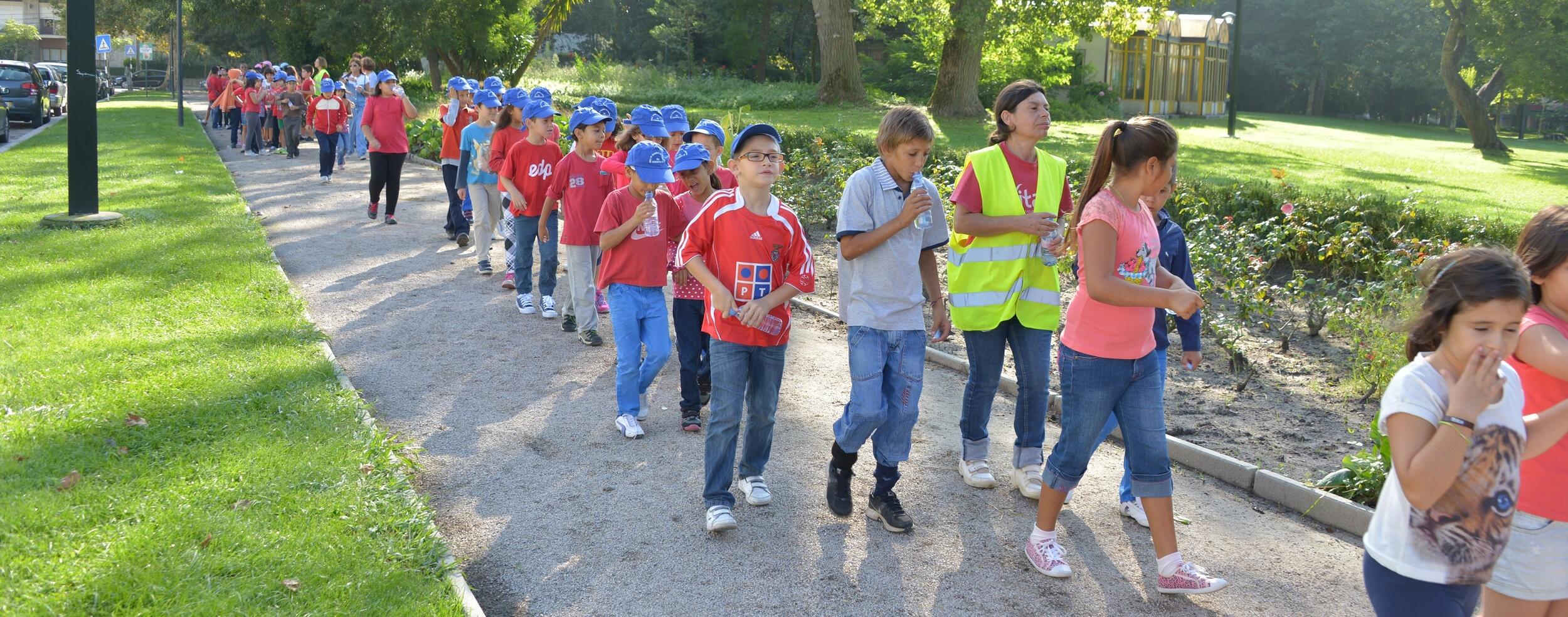 Caminhada Intergeracional