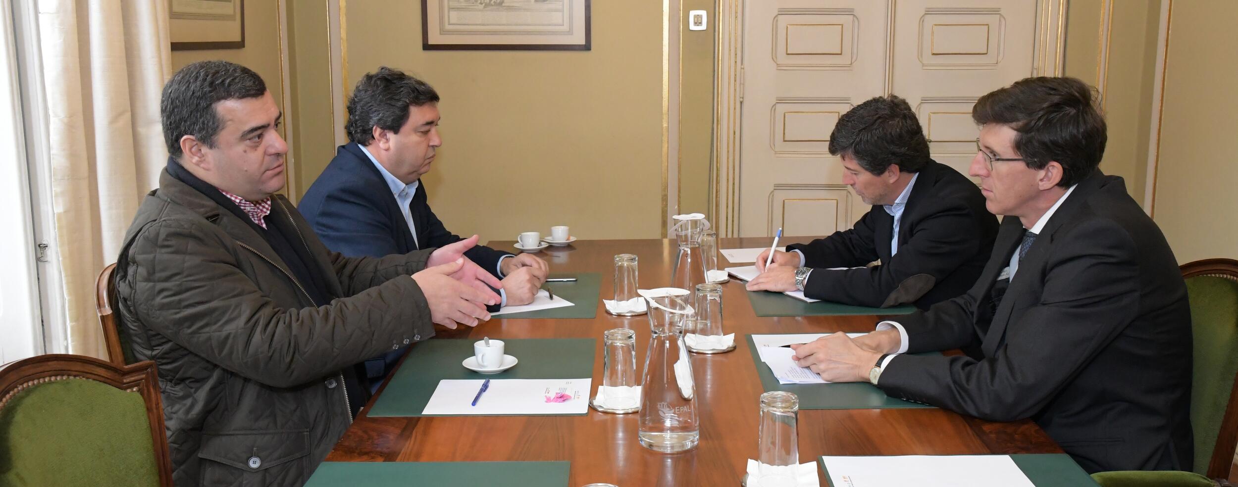 Nuno Canta reúne com administração da Transtejo