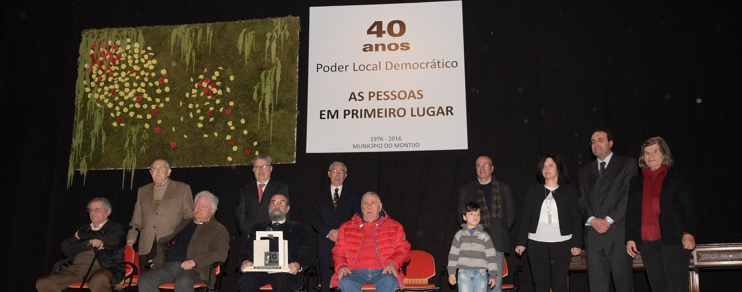 Assembleia Municipal distinguiu antigos presidentes