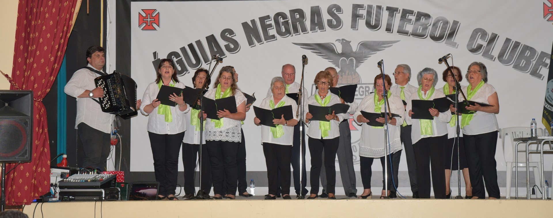 Academia Sénior festeja Final de Ano 