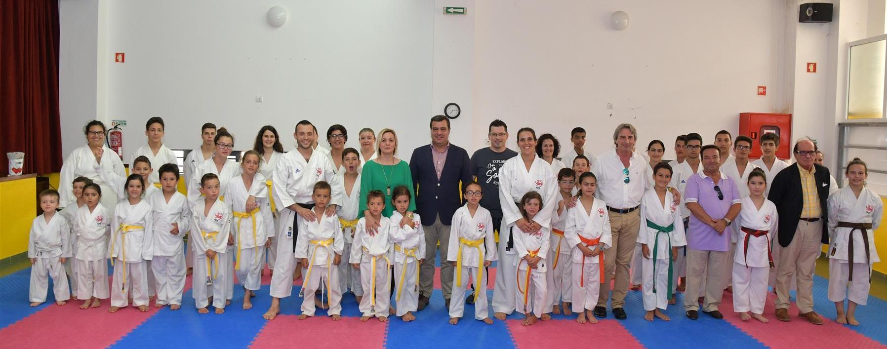 Giz e Caderno de Linhas distingue atletas