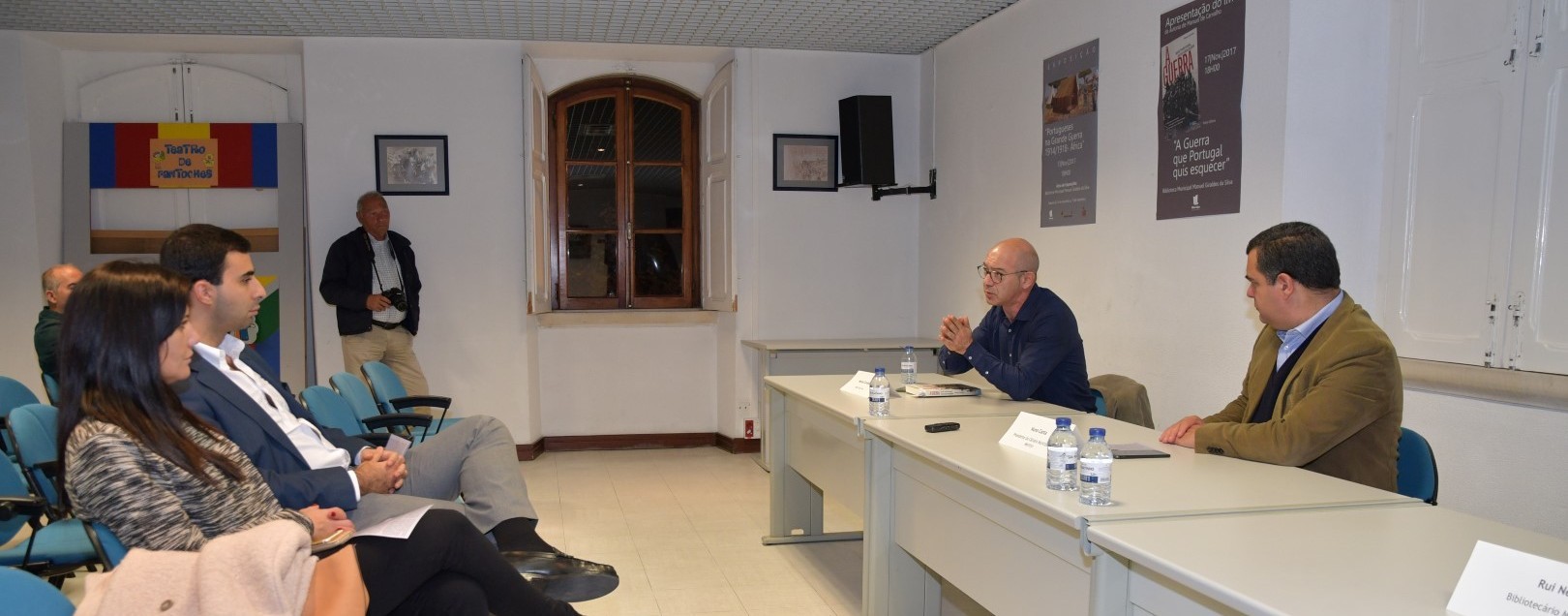 Manuel Carvalho falou da Guerra que Portugal quis Esquecer