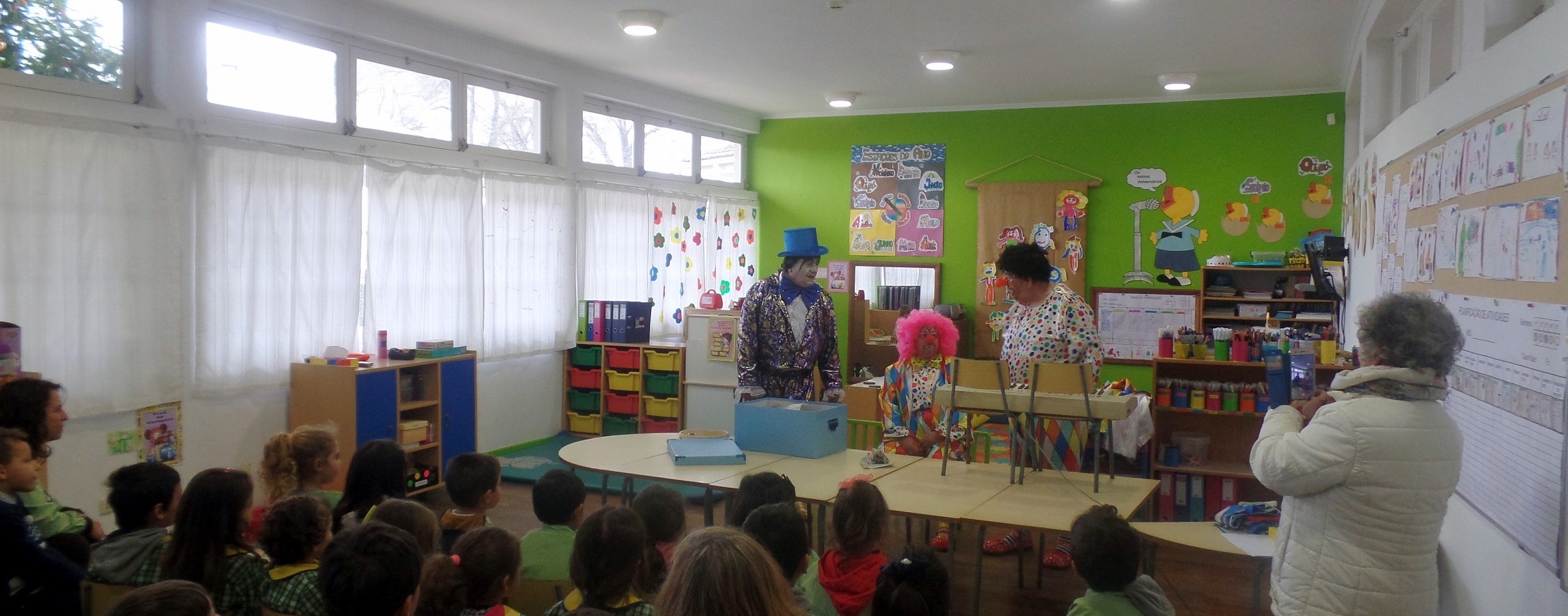 Sorrisos e Gargalhadas com “Gigi, Zéquinha e Redondinho”