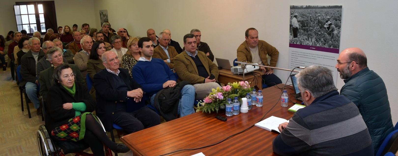 Canha comemora Dia da Vila com homenagem e palestra sobre a sua história