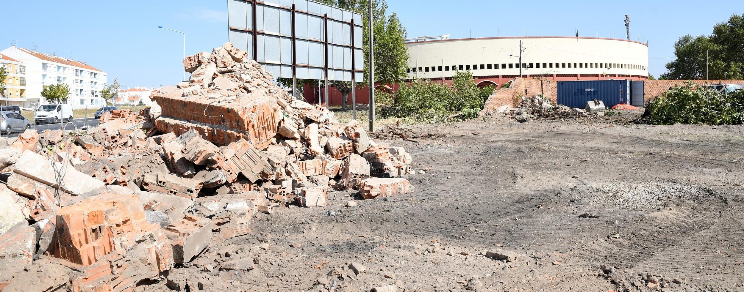 Nova praça pública no Montijo