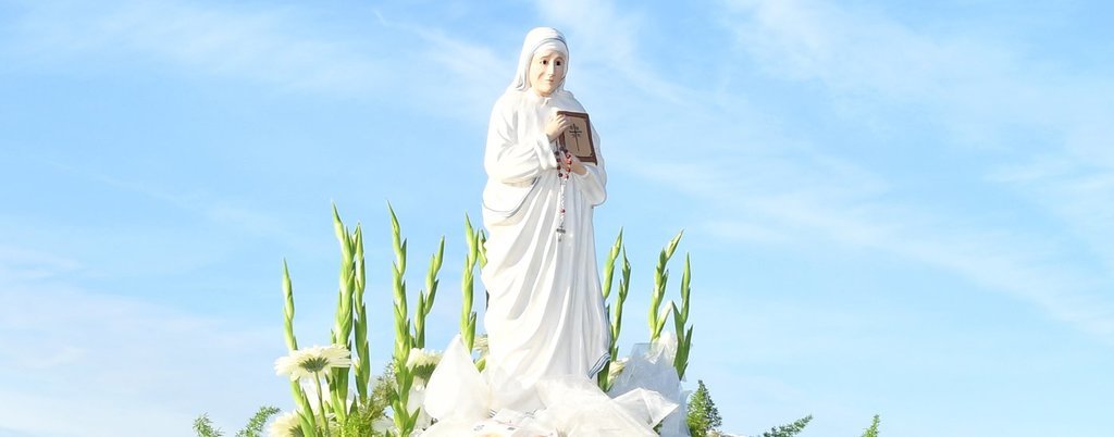 Festas em Honra de Santa Teresa de Calcutá