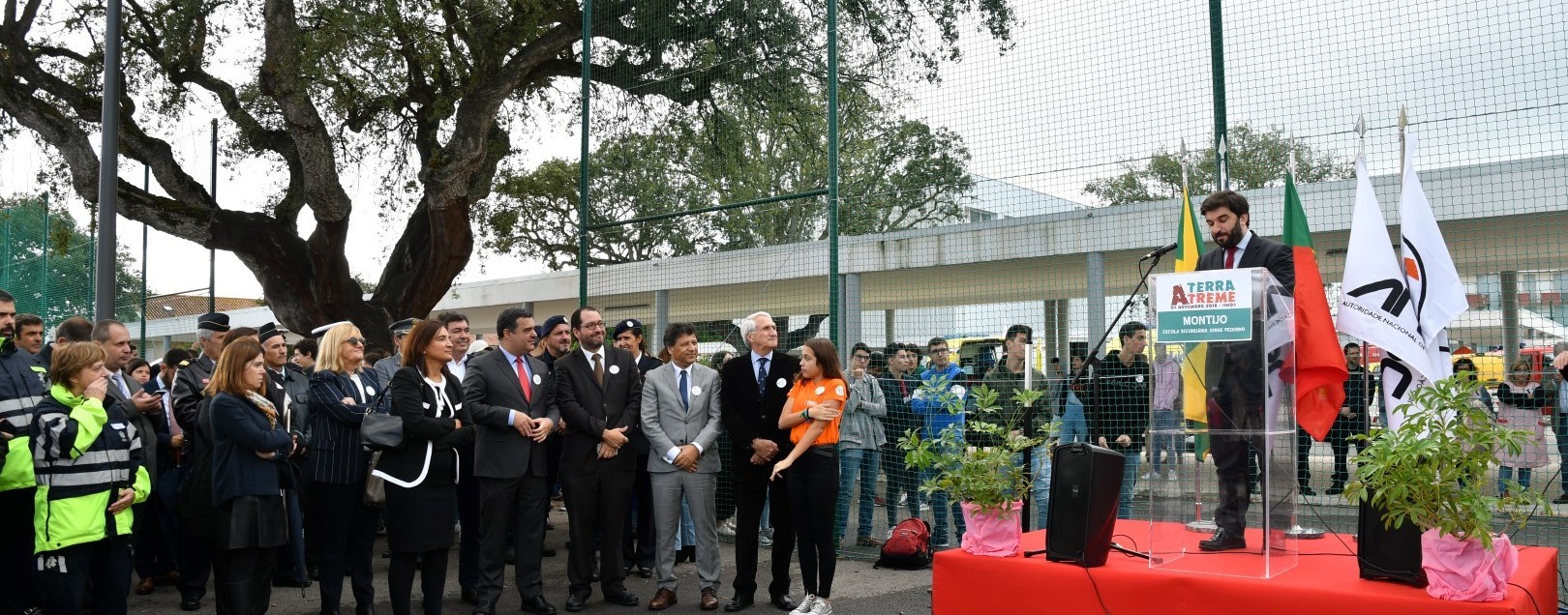 Ministro da Educação esteve no Montijo no exercício “A Terra Treme”