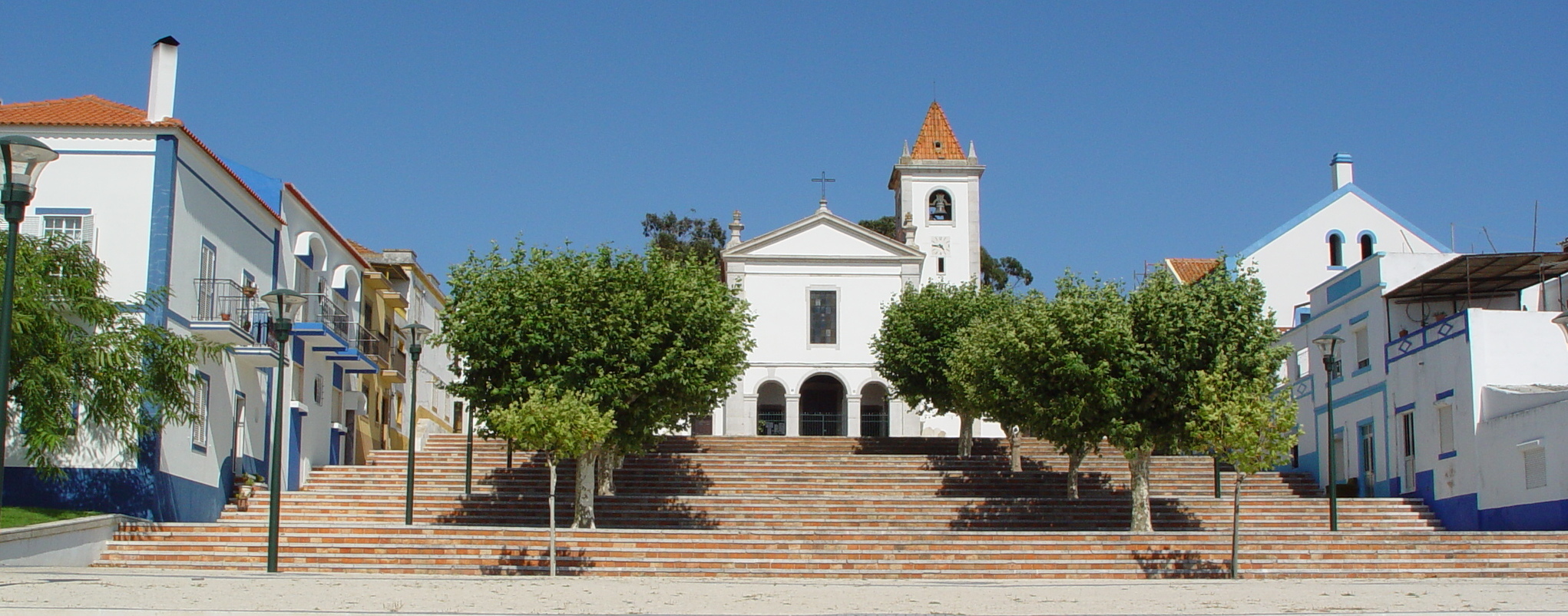 Apoio financeiro de 20 mil euros para Junta de Freguesia da Atalaia e Alto Estanqueiro-Jardia