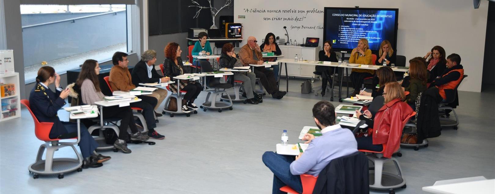 Conselho Municipal de Educação toma posse