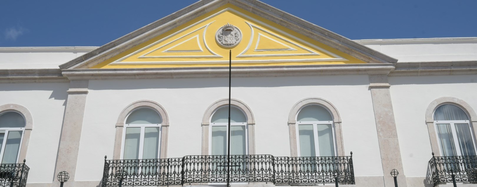 Esclarecimento - Relatório Preliminar Edifício da Divisão de Educação