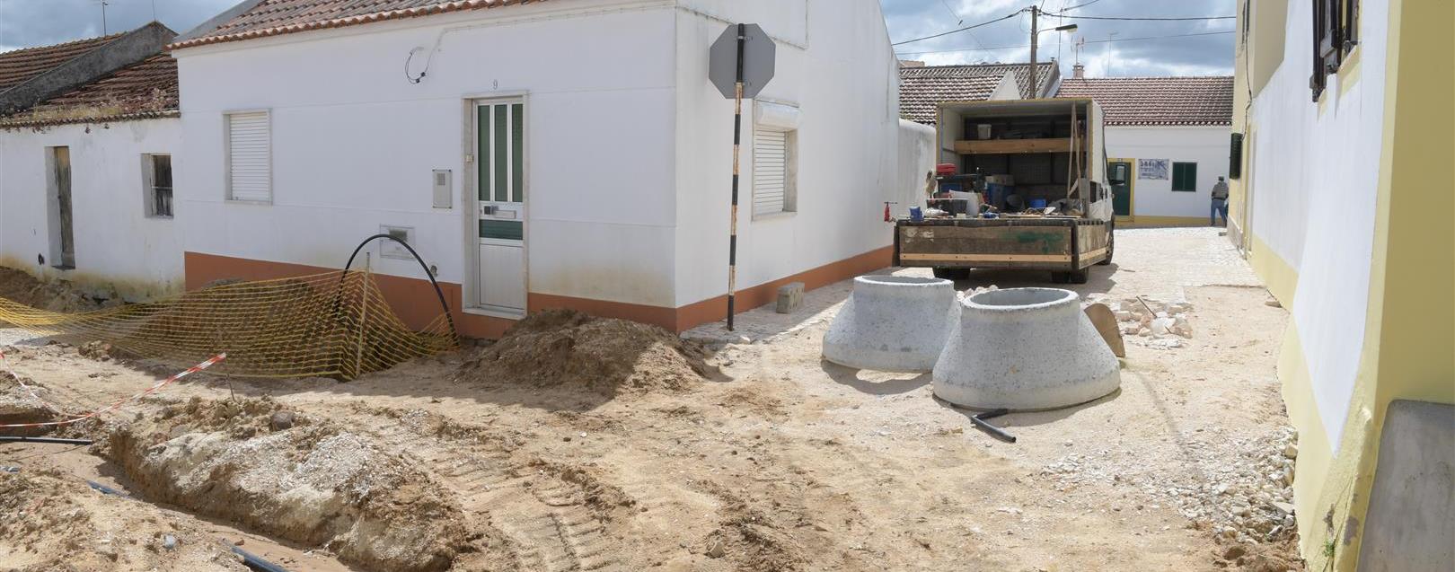 Remodelação de rede de água e calcetamentos em Canha