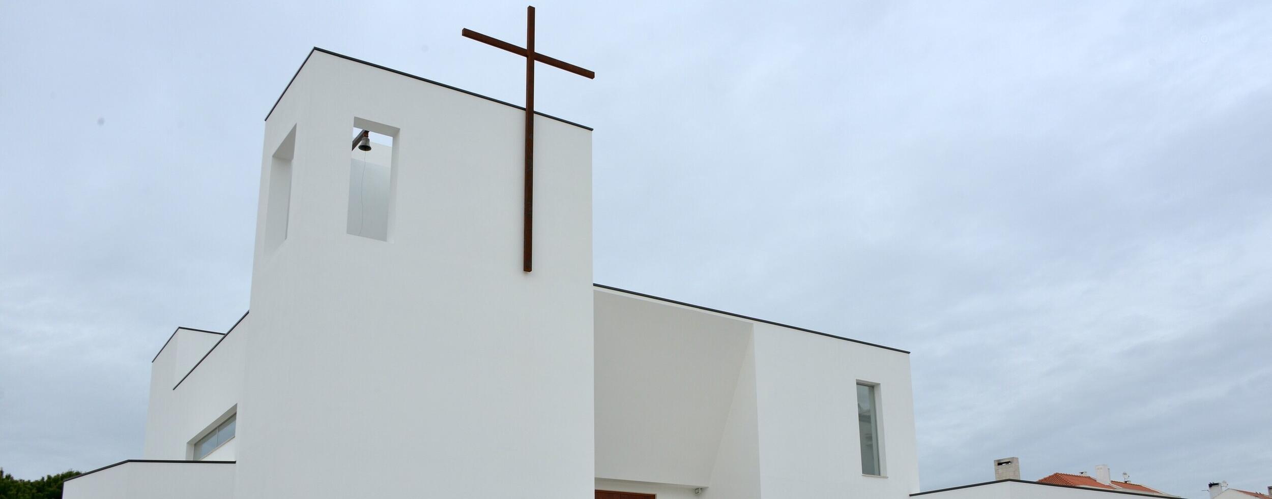 Autarquia atribui apoio para sino da Igreja dos Pastorinhos